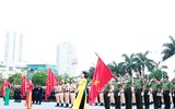 Xem lực lượng công an thi điều lệnh, sử dụng võ thuật chiến đấu